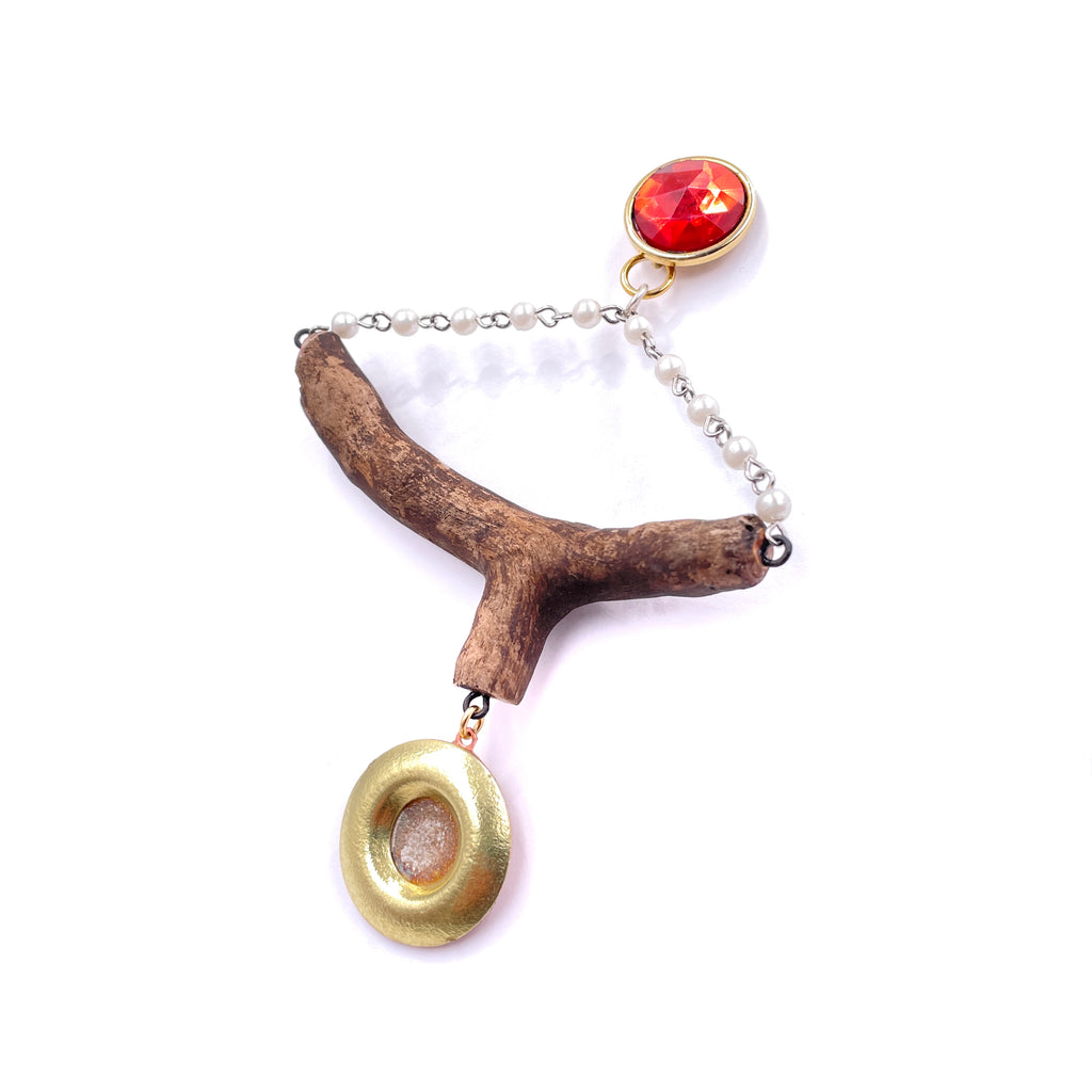 Golden Dimple Brooch