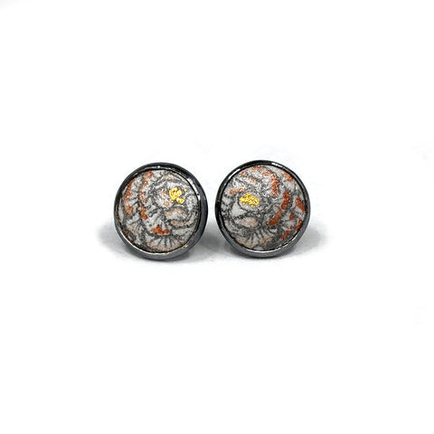 Ranunculus Button Posts