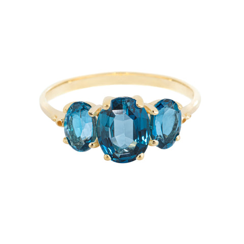 Oval the Moon Ring, Blue Topaz