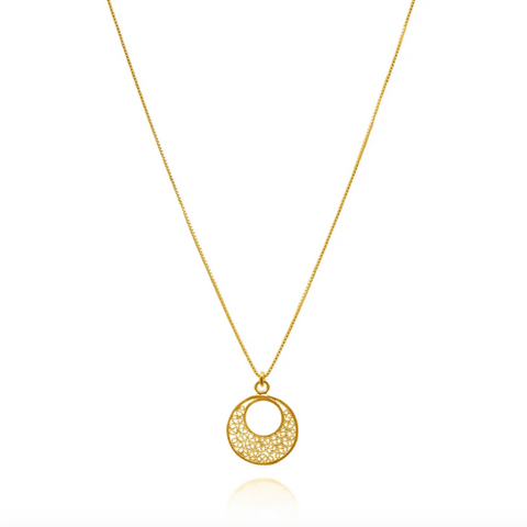 Pile Pendant Necklace