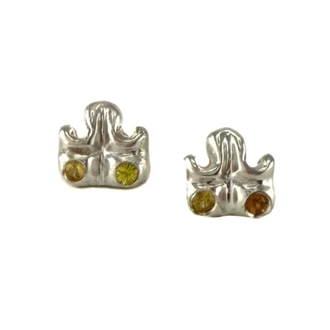 Fleur Studs