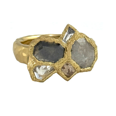 Mixed Diamonds Cluster Ring