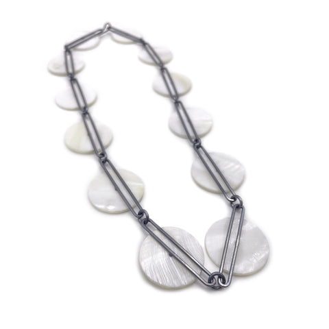 Linked Pearl Necklace