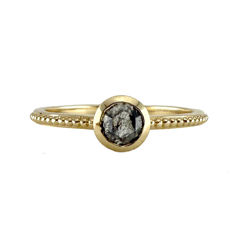 Mili III Ring