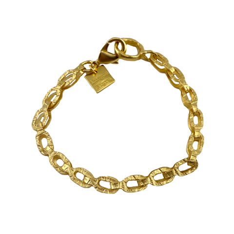 Clasped, Closed Bracelet