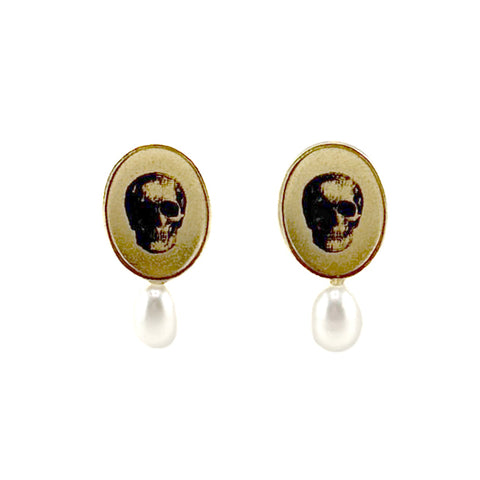 Pearlstuds, Skulls