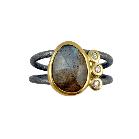 Double Band Ring with Labradorite