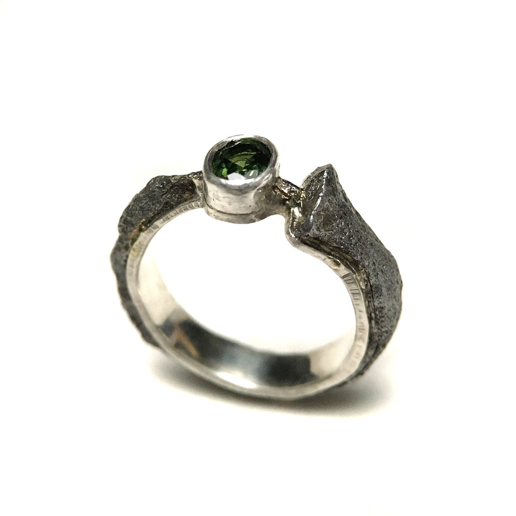 Vintage Nail Ring with Green Tourmaline